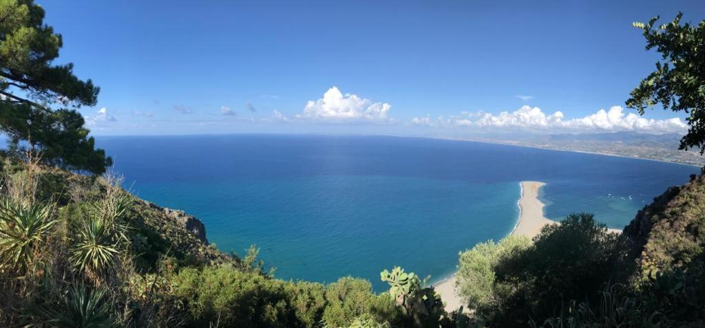 L'Ulivo In Villa Greco Tindari Esterno foto