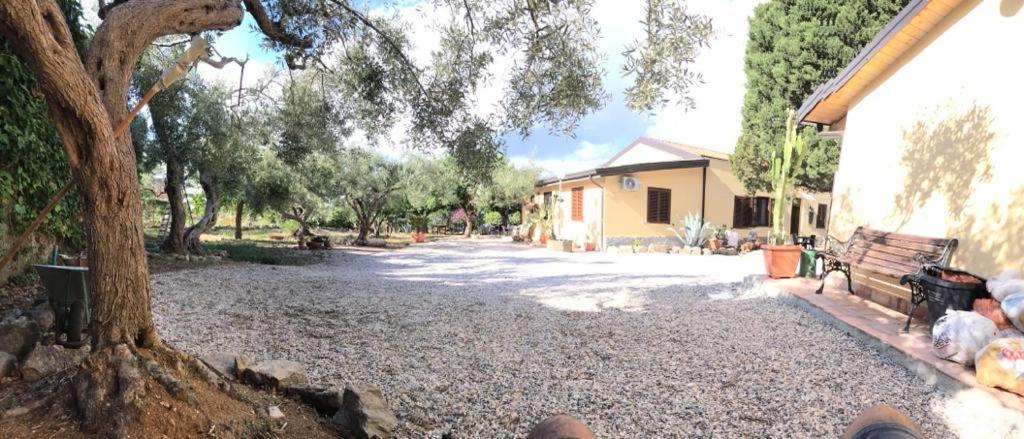 L'Ulivo In Villa Greco Tindari Esterno foto