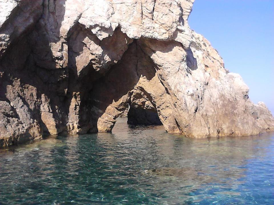 L'Ulivo In Villa Greco Tindari Esterno foto