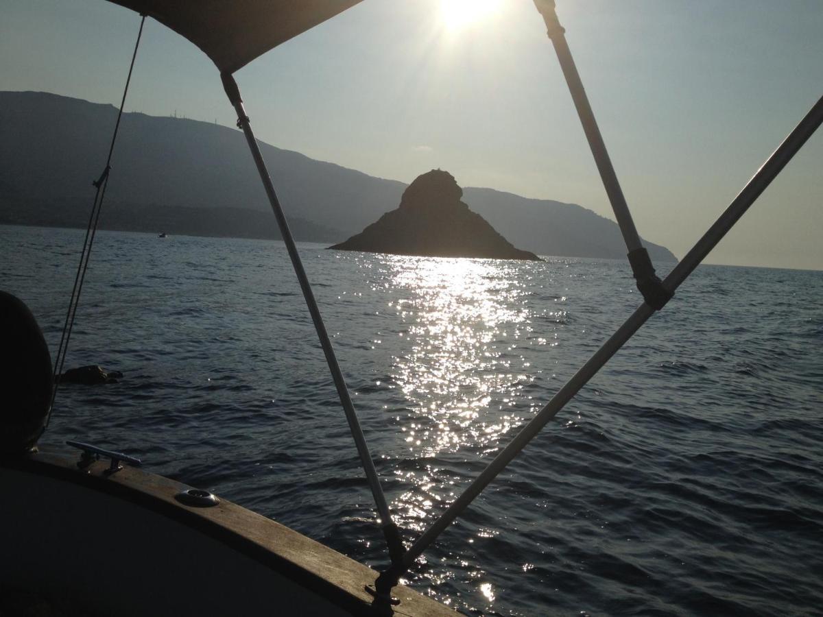 L'Ulivo In Villa Greco Tindari Esterno foto